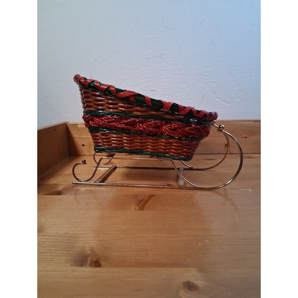 Christmas Sleigh Brass Rails Decor Wicker Bamboo Rattan 10x7" Red Green Vtg